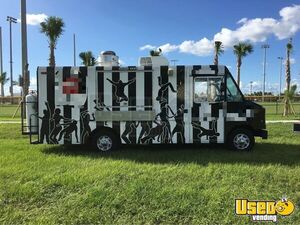 2009 Ford 350 Utilimaster Food Truck with Pro-Fire Suppression for Sale in Florida!