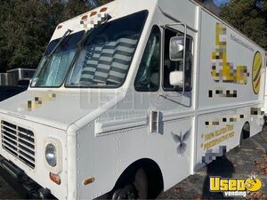 Ready to Go - GMC P30 Step Van Street Food Truck with Pro-Fire System for Sale in Florida!
