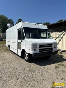 Well Equipped - 2002 Utilimaster All-Purpose Food Truck with Fire Suppression System for Sale in Georgia!