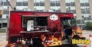 Well Maintained - 2004 GMC Workhorse Step Van Kitchen Food Truck for Sale in Illinois!