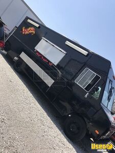 Preowned - Chevrolet P30 All-Purpose Food Truck | Mobile Food Unit for Sale in Iowa!