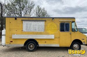 Used Chevrolet P-Series Stepvan Kitchen Food Truck with Pro Fire Suppression for Sale in Louisiana!