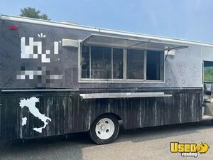 2004 - 26'Workhorse P42 All-Purpose Food Truck with Pro Fire System for Sale in Maryland!
