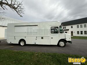 LOW MILES 2023 18' Ford F59 All-Purpose Food Truck Mobile with Pro Fire System for Sale in Maryland!