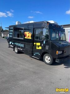 Chevrolet P30 Step Van Food Truck Mobile Kitchen with Pro-Fire Suppression for Sale in Michigan!