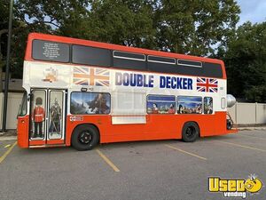 Head-Turning 1991 - 31' Leyland Olympian Double Decker Bus / Kitchen Food Truck for Sale in Michigan!