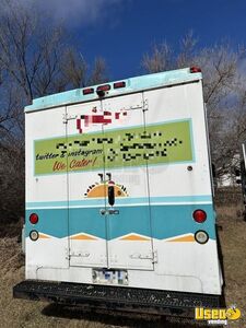 Ready to Customize - 2004 Workhorse P42 All-Purpose Food Truck for Sale in Minnesota!