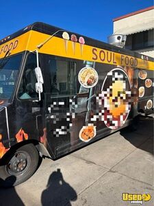 2008 24' Chevrolet Food Truck with Pro-Fire Suppression for Sale in Minnesota!