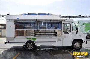 2006 Workhorse All-Purpose Food Truck with Fire Suppression System for Sale in Nevada!