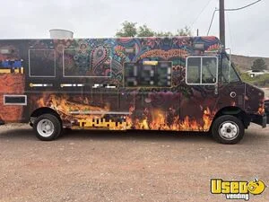 2001 Freightliner MT55 All-Purpose Food Truck with Fire Suppression System for Sale in Nevada!