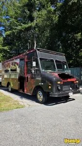 2004 26' Freightliner MT35 All-Purpose Food Truck with Fire Suppression System for Sale in New Hampshire!