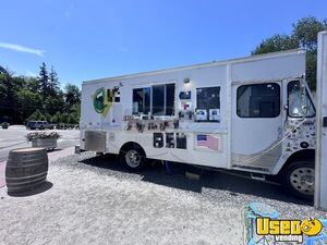 Chevrolet P30 Food Truck with Pro-Fire Suppression for Sale in New Hampshire!