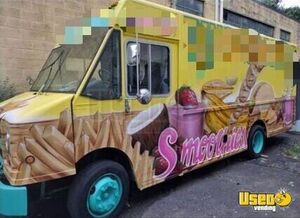 22' Freightliner MT45 Diesel Step Van Food Truck w/ New & Unused 2022 Kitchen for Sale in New Jersey!