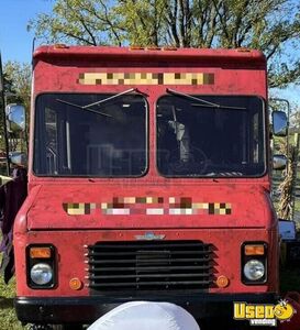 Chevrolet P30 All-Purpose Food Truck with Fire Suppression System for Sale in New Jersey!
