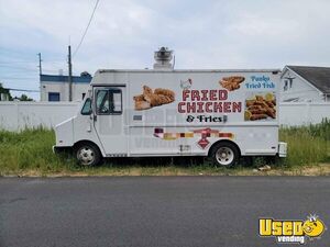 Used - 2006 GMC All-Purpose Food Truck | Mobile Food Unit for Sale in New York!