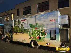 Low Mileage - 2021 Ford E350 Super Duty Cutaway Food Truck for Sale in New York!