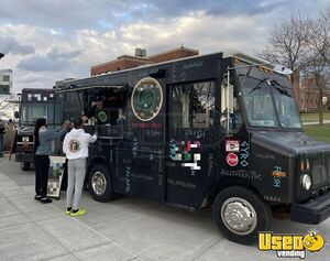 2002 - Chevrolet Workhorse P40 Step Van Kitchen Food Truck with Pro-Fire System for Sale in New York!