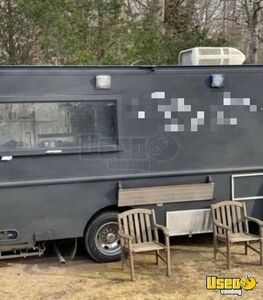 Fully Operational Used Chevy P30 Step Van Kitchen Food Truck for Sale in New York!