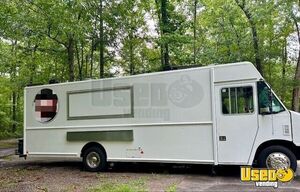 2018 Ford F550 All-Purpose Food Truck with All NSF Equipment for Sale in North Carolina!