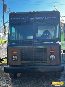 2002 Cummins Workhorse P42 All-Purpose Food Truck | Mobile Food Unit for Sale in North Carolina!