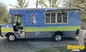 27' GMC Grumman Diesel Food Truck | Mobile Food Unit for Sale in North Carolina!