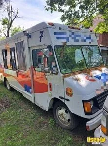 2003 26' Workhorse All-Purpose Food Truck | Mobile Food Unit for Sale in Ohio!