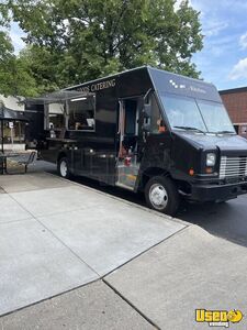 Low Miles!!! 2021 - 22' Ford F59 All-Purpose Food Truck | Mobile Food Unit for Sale in Ohio!