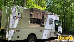 Versatile -  2010 17' Workhorse W62 All-Purpose Food Truck for Sale in Ohio!