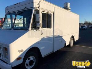 Well Equipped - 24' Chevrolet P30 All-Purpose Food Truck | Mobile Food Unit for Sale in Ohio!