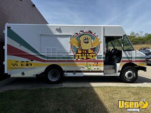 Turn Key - 2011 25' Chevrolet Workhorse W62 All-Purpose Food Truck for Sale in Ohio!