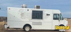Ready to Work Used Freightliner Diesel Step Van Kitchen Food Truck for Sale in Oklahoma!
