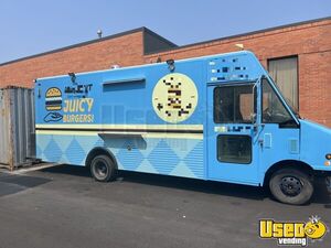 2007 18' Ford All-Purpose Food Truck with Pro-Fire Suppression & LIKE NEW KITCHEN for Sale in Ontario!