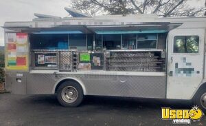 Turn Key Chevrolet 3500 P30 Step Van All-Purpose Food Truck for Sale in Oregon!