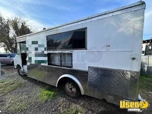 Versatile - Chevrolet All-Purpose Food Truck Mobile Vending Unit for Sale in Oregon!