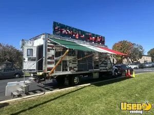 Well Equipped - 2007 34' International 4000 All-Purpose Food Truck NO CDL NEEDED for Sale in Pennsylvania!