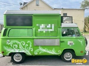 Vintage - 1978 Volkswagen Kombi All-Purpose Food Truck for Sale in Pennsylvania!