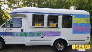 21' Chevrolet Express 3500 Mobile Kitchen Food Truck with Lift for Sale in Pennsylvania!