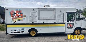 2003 Chevrolet Workhorse Step Van Street Food Truck for Sale in Rhode Island!