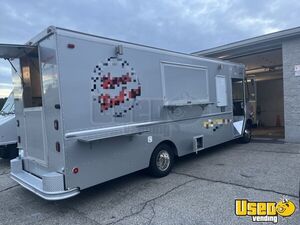 2003 18' Workhorse P42 Grumman Olson Food Truck with Pro-Fire Suppression for Sale in Rhode Island!