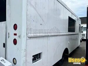 Versatile - 2004 26' International All-Purpose Food Truck for Sale in South Carolina!
