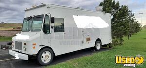 2006 Morgan Olson Workhorse W31 Food Truck with Pro-Fire Suppression for Sale in South Dakota!