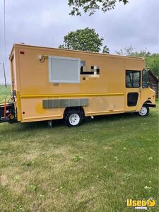 2006 Ford E450 All-Purpose Food Truck Mobile Food Unit for Sale in South Dakota!
