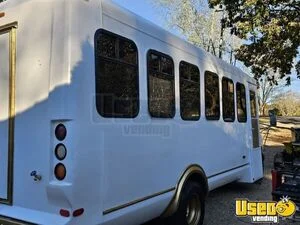 Clean - Ford E450 All-Purpose Food Truck | Mobile Food Unit for Sale in Tennessee!