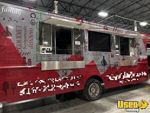 LOW MILES 2018 Ford F59 26' Commercial Mobile Kitchen High Quality Loaded Food Truck for Sale in Tennessee!