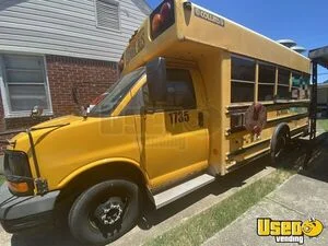 2006 Chevrolet All Purpose Food Truck | Mobile Food Unit for Sale in Tennessee!