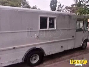 Used - All-Purpose Food Truck | Mobile Street Vending Unit for Sale in Texas!