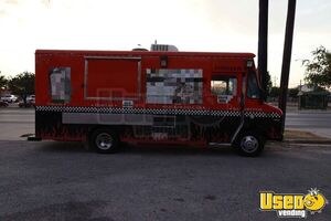 Used - Chevrolet P30 Step Van Street Food Truck with Pro-Fire Suppression System for Sale in Texas!
