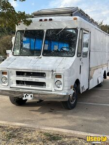 Ready to Customize - GMC P3500 Step Van | DIY All-Purpose Food Truck for Sale in Texas!