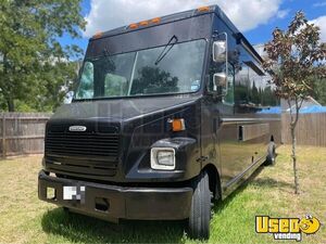 Diesel-Powered 2000 Ford Freightliner Step Van Food Truck | Mobile Kitchen for Sale in Texas!