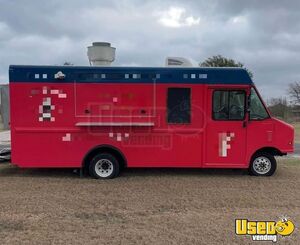 2003 Ford Utilimaster All-Purpose Food Truck with Fire Suppression System for Sale in Texas!